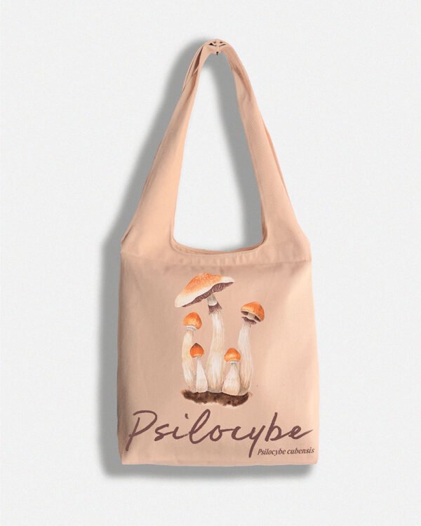 totebags_0008_HONGO.png Totebag “Hongo” – Psilocybe cubensis