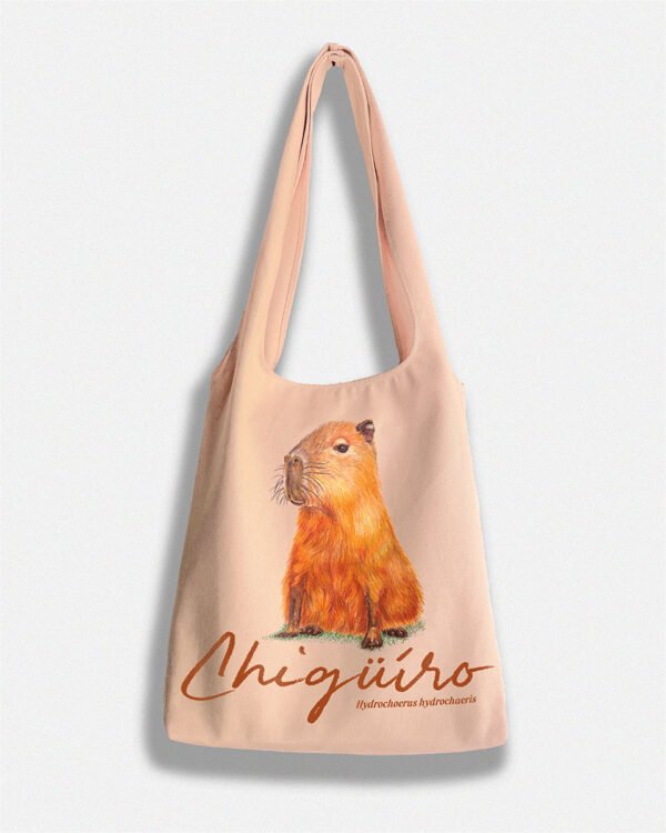 totebags_0027_chiguiro.png Totebag “Chigüiro” – Hydrochoerus hydrochaeris